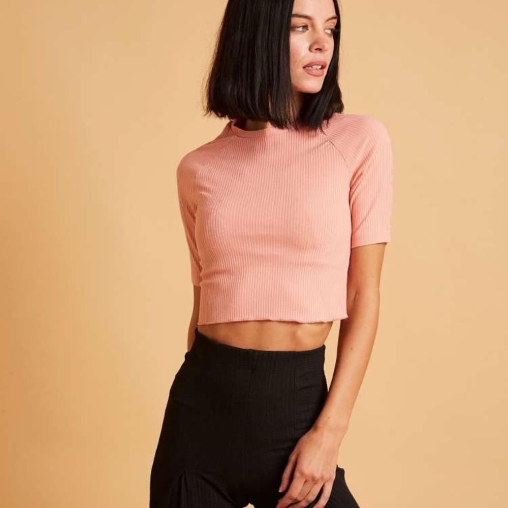 BERSHKA Ribbed Top. Size M. NWOT